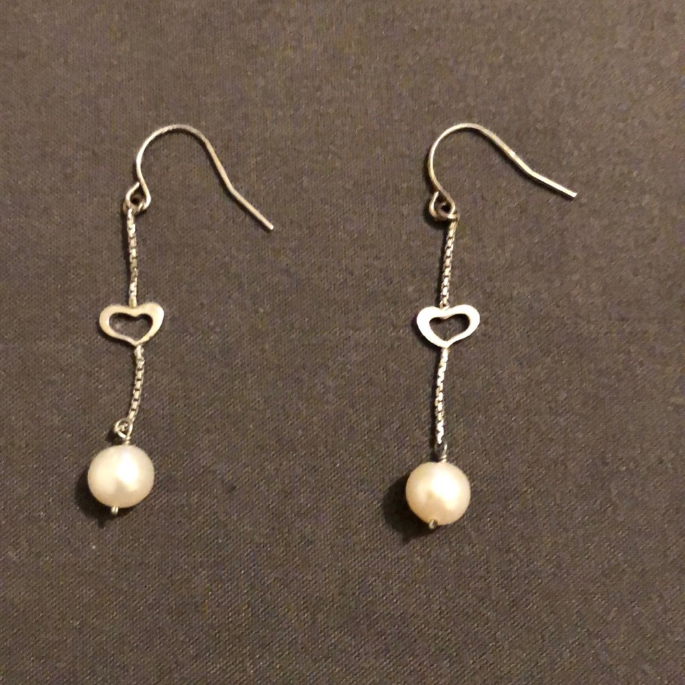 Sterling Silver and Fresh Pearl Earrings